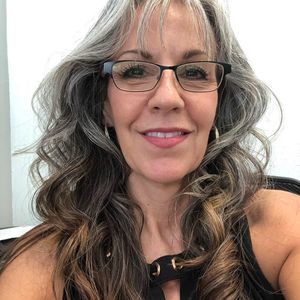 Meet your Posher, Phyllis